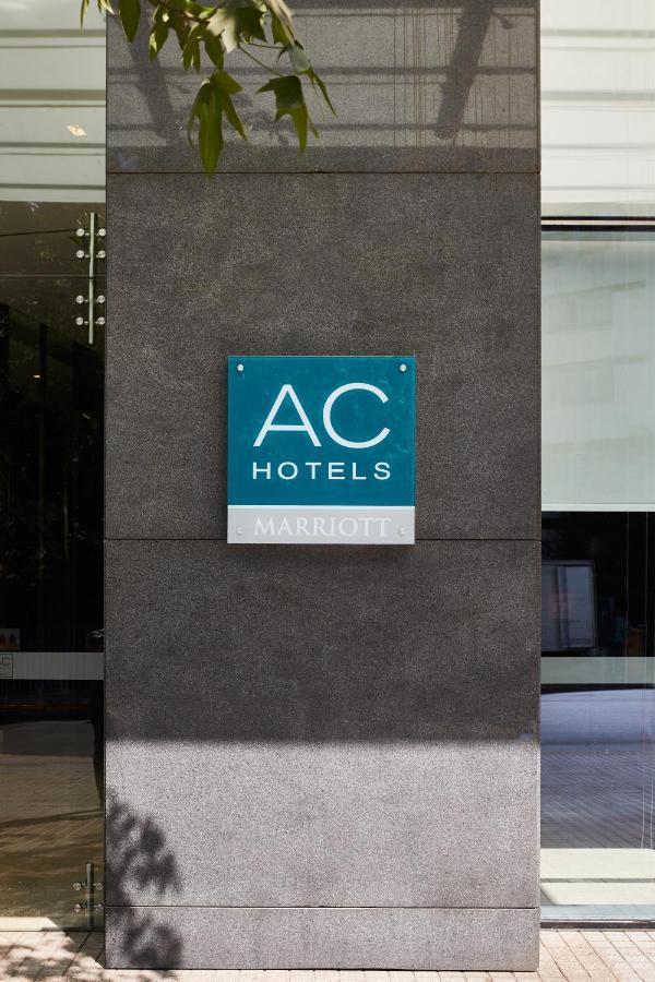 Ac ホテル サンティアゴ コスタネラ センター エクステリア 写真